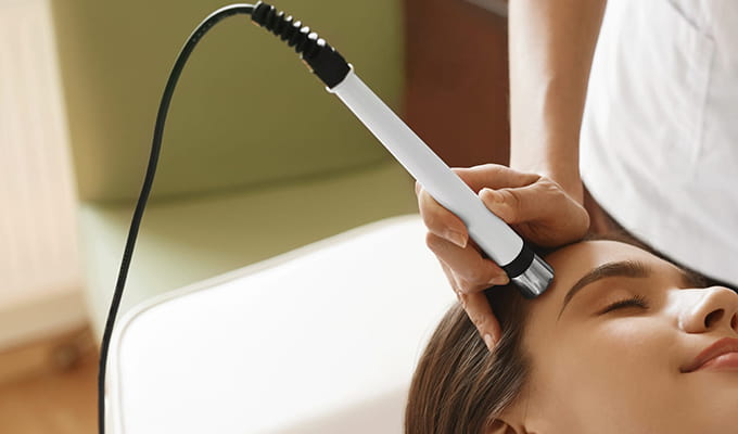 Descubre la limpieza facial con dermoabrasión de los tratamientos faciales del centro de estética mari nati